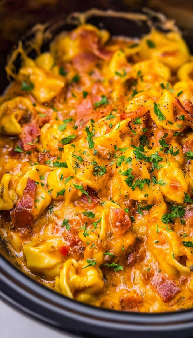 Crockpot Bacon Cheeseburger Tortellini