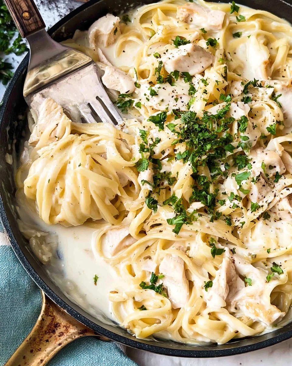 Creamy Chicken Alfredo | 30-Minute Restaurant-Style Pasta Dinner