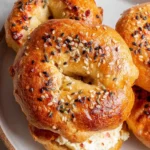 Strawberry-Cottage-Cheese-Bagels-Recipe