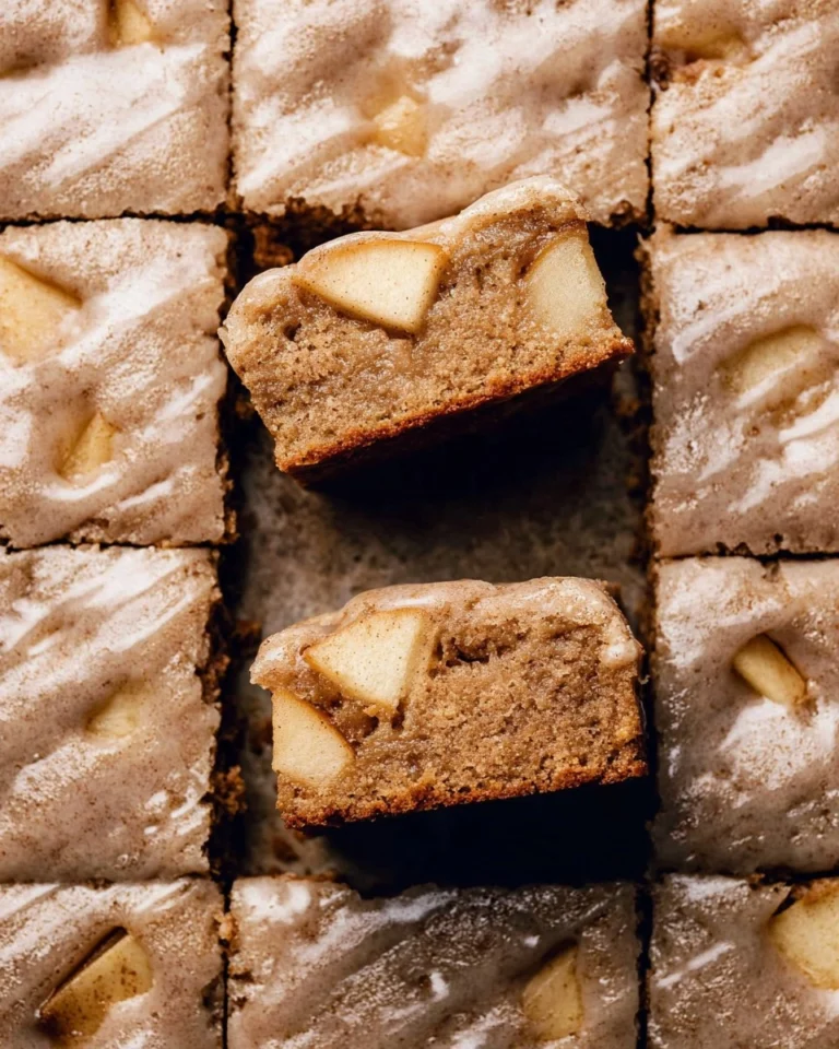 Apple-Cinnamon-Blondies-Recipe